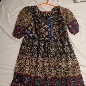 Dress fits like medium